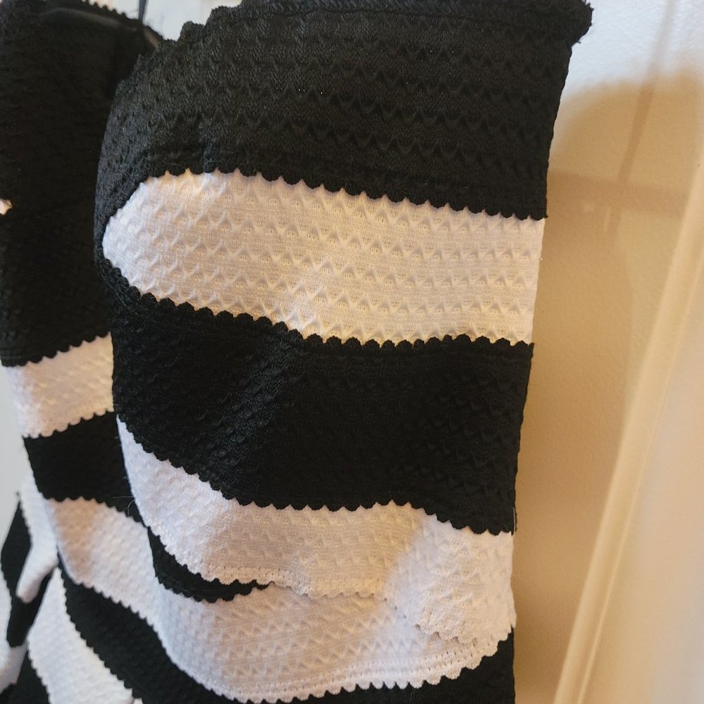 Express - Picture 4 of 11